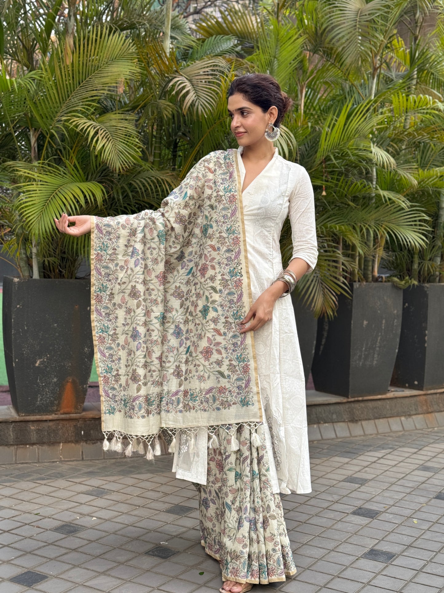 PURE CHINIYA SILK SAREE WITH RESHAM WORK AND RANGKAT