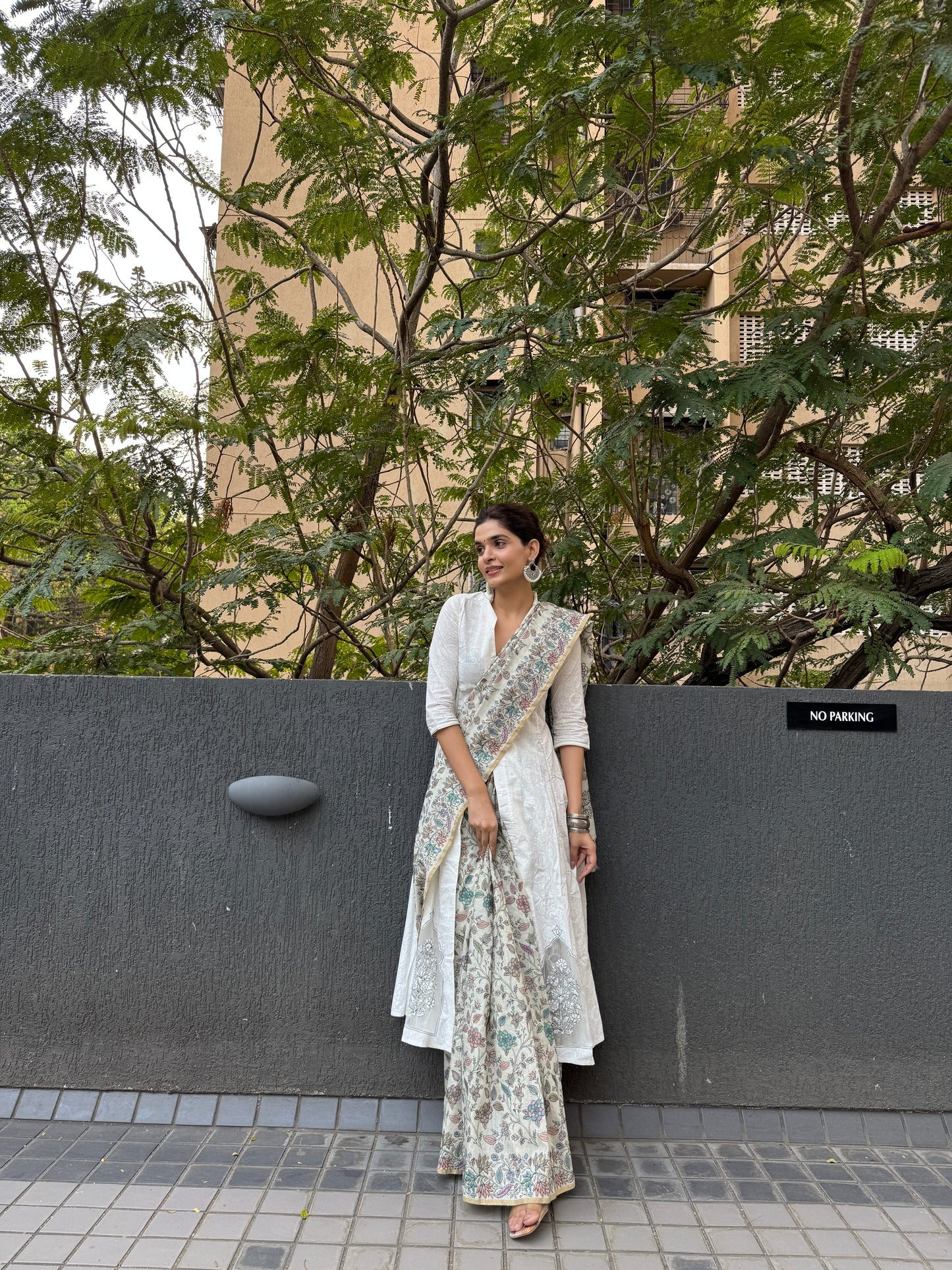PURE CHINIYA SILK SAREE WITH RESHAM WORK AND RANGKAT