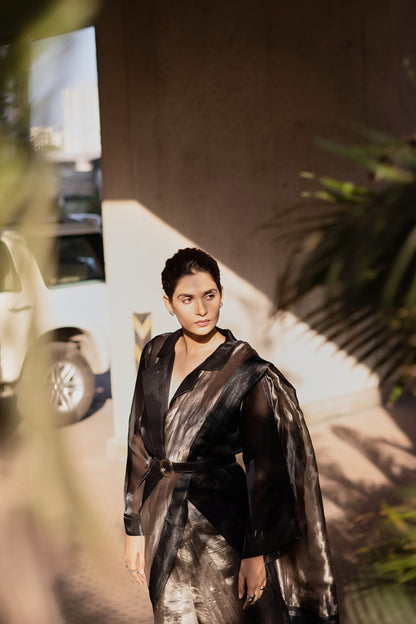 BLACK GLASS TISSUE SILK SAREE WITH SHRUG