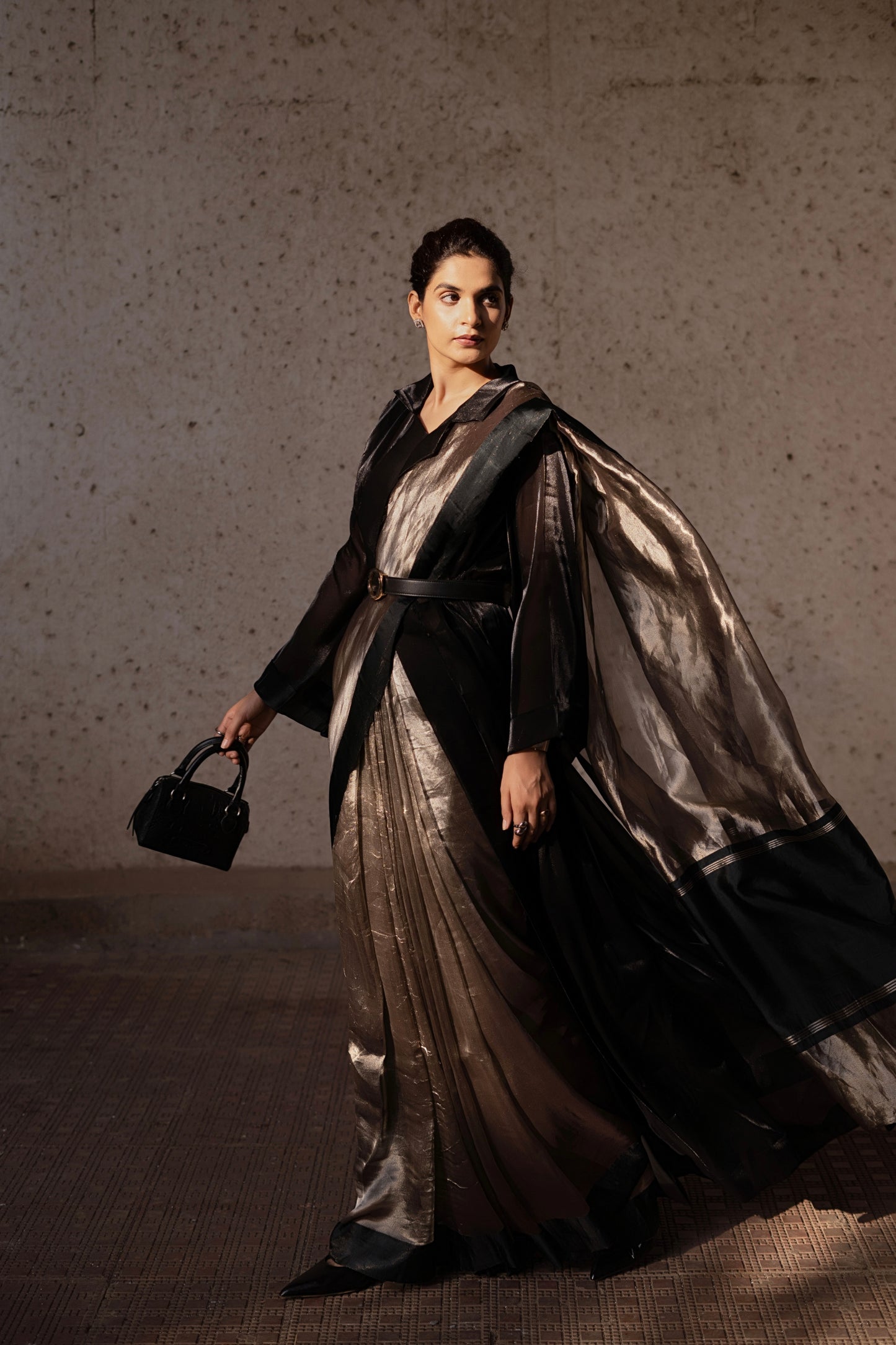 BLACK GLASS TISSUE SILK SAREE WITH SHRUG