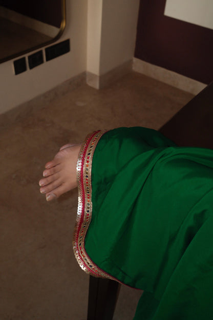 JEWEL GREEN PURE CREPE SAREE
