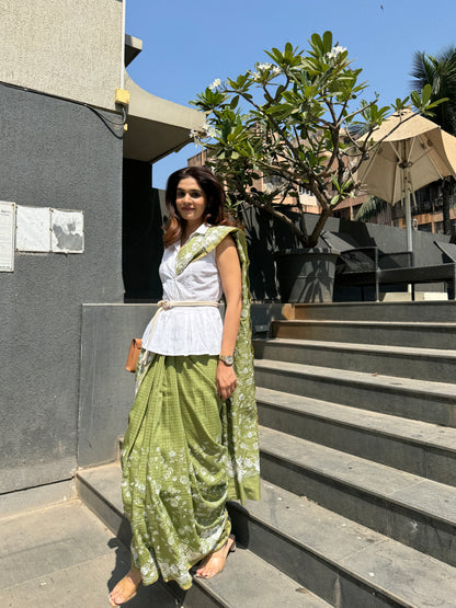 THREADWORK MOONGA SILK SAREE